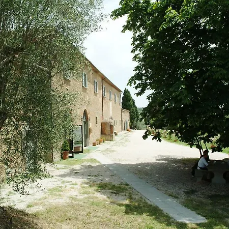 Antico Casale Di Montegualandro تورو سول تراسيمينو