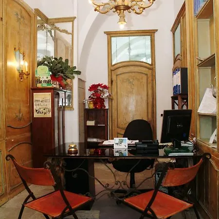 Antico Casale Di Montegualandro 4* トゥオーロ・スル・トラジメーノ