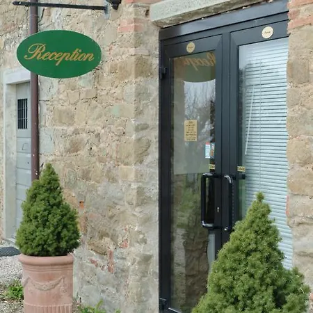 Antico Casale Di Montegualandro トゥオーロ・スル・トラジメーノ