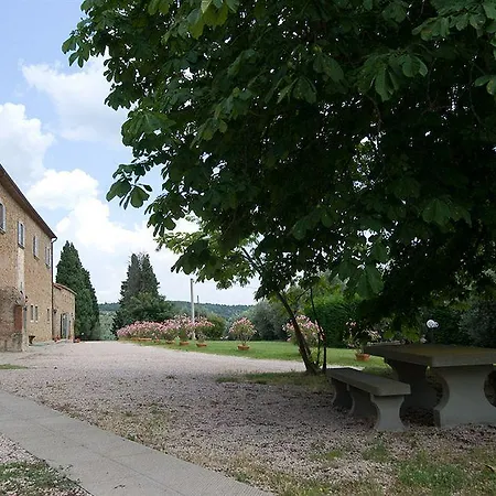 فندق Antico Casale Di Montegualandro تورو سول تراسيمينو