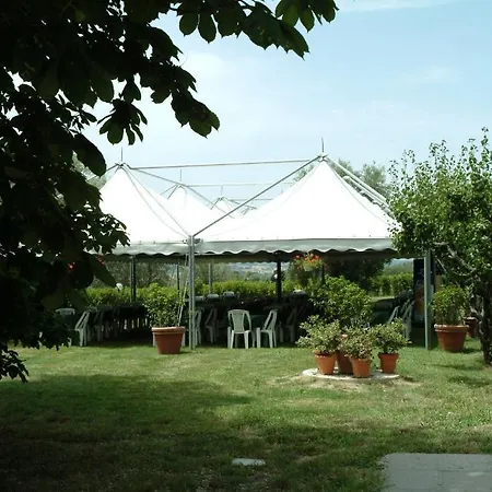 ホテル Antico Casale Di Montegualandro